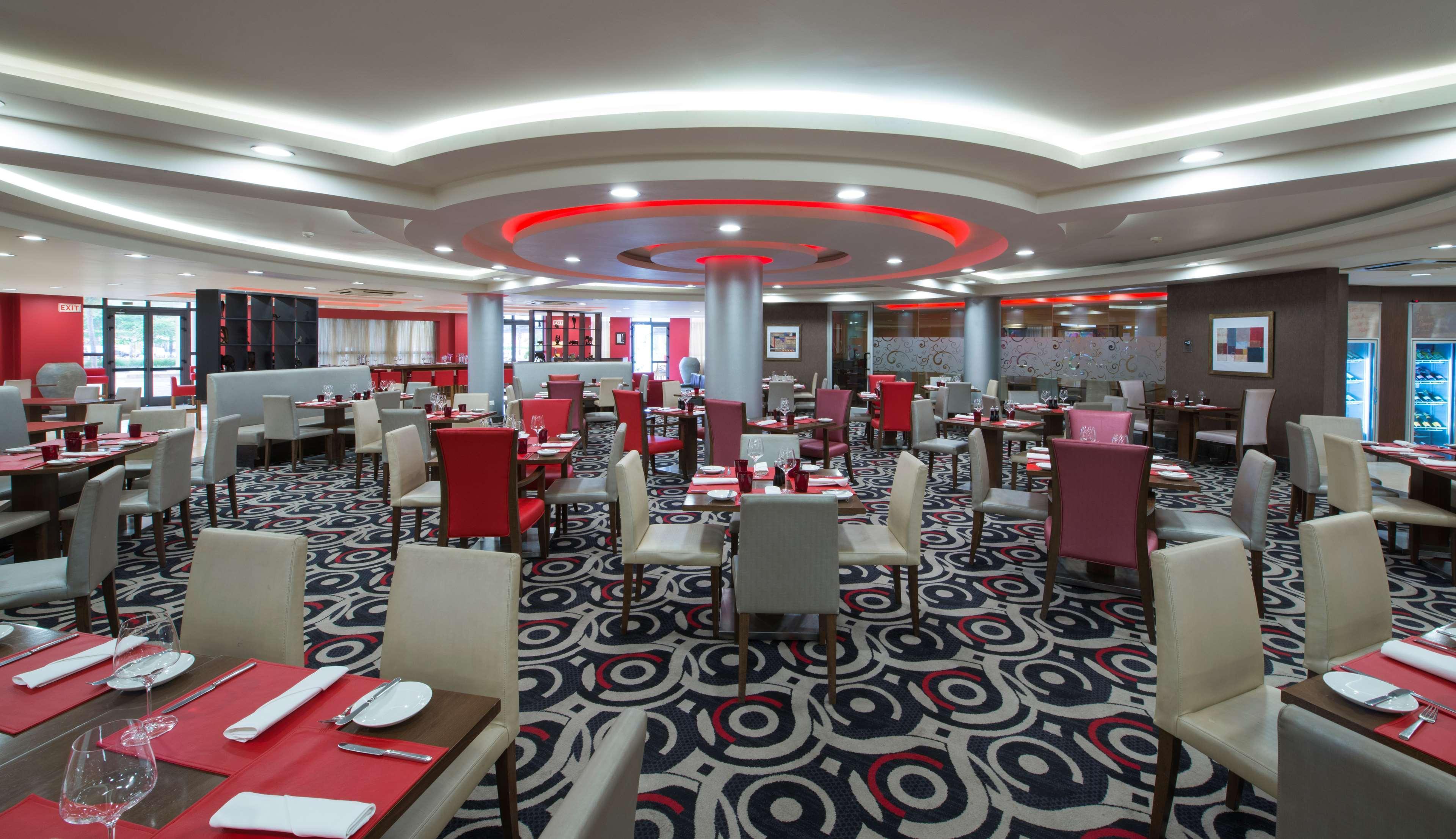 Radisson Blu Hotel Lusaka Kültér fotó Restaurant